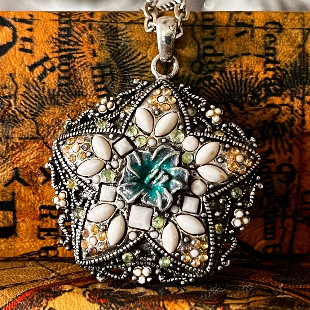 Vintage Pendant Necklace Mosaic Floral Faux Mother of Pearl & Crystals